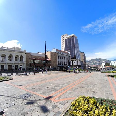 Casona 1914 Quito - Gothic Cathedral View Rooftop Exterior foto